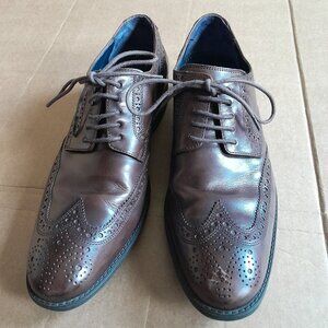 Cole Haan men’s brown wing tip Lace up oxford dress shoes size10 medium